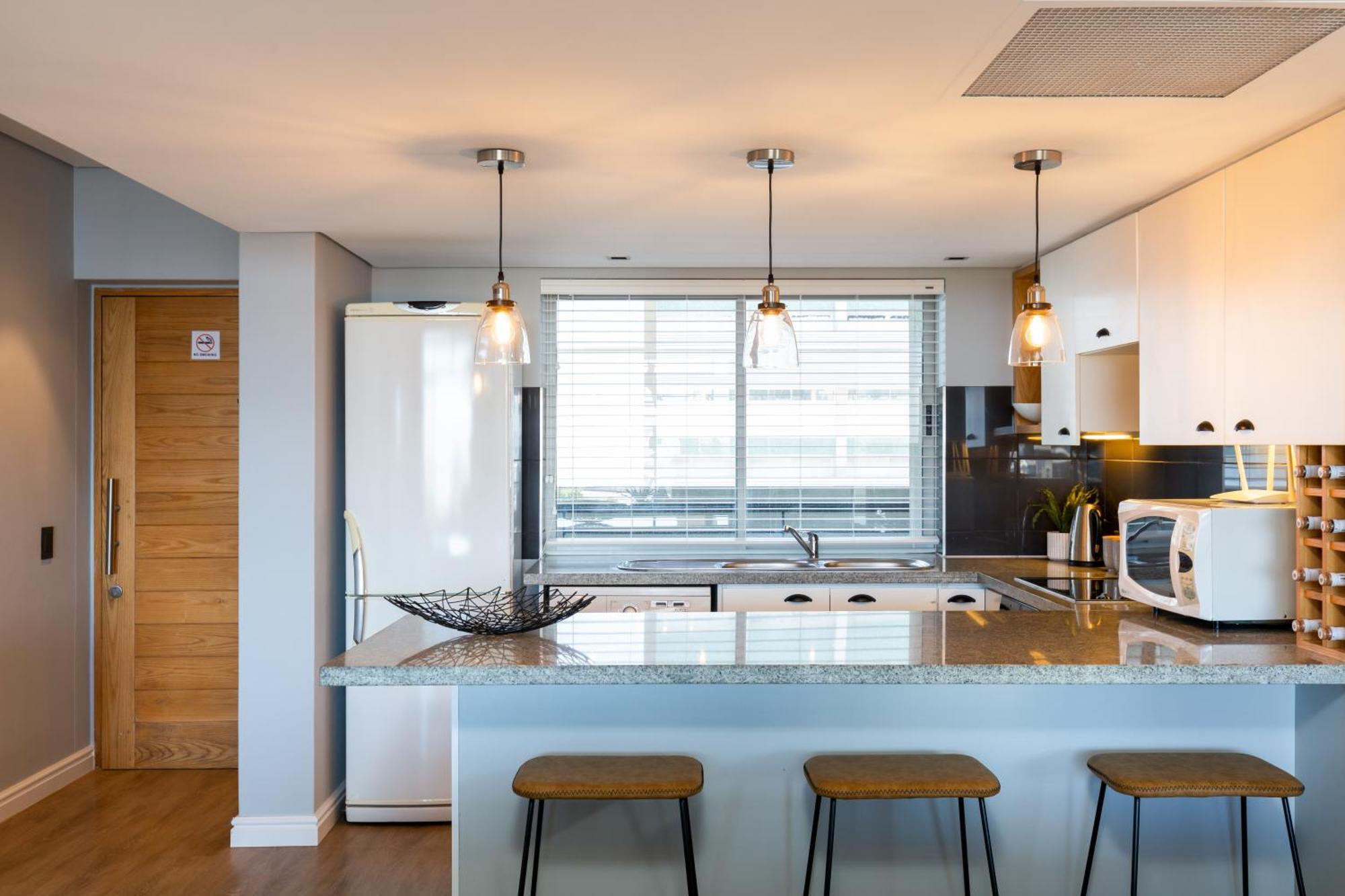 Harbour's Edge Walk To V & A Waterfront And Cticc Appartement *