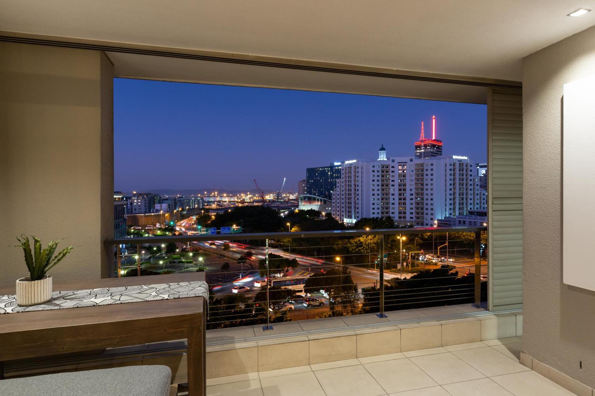 Appartement Harbour's Edge Walk To V & A Waterfront And Cticc Kaapstad